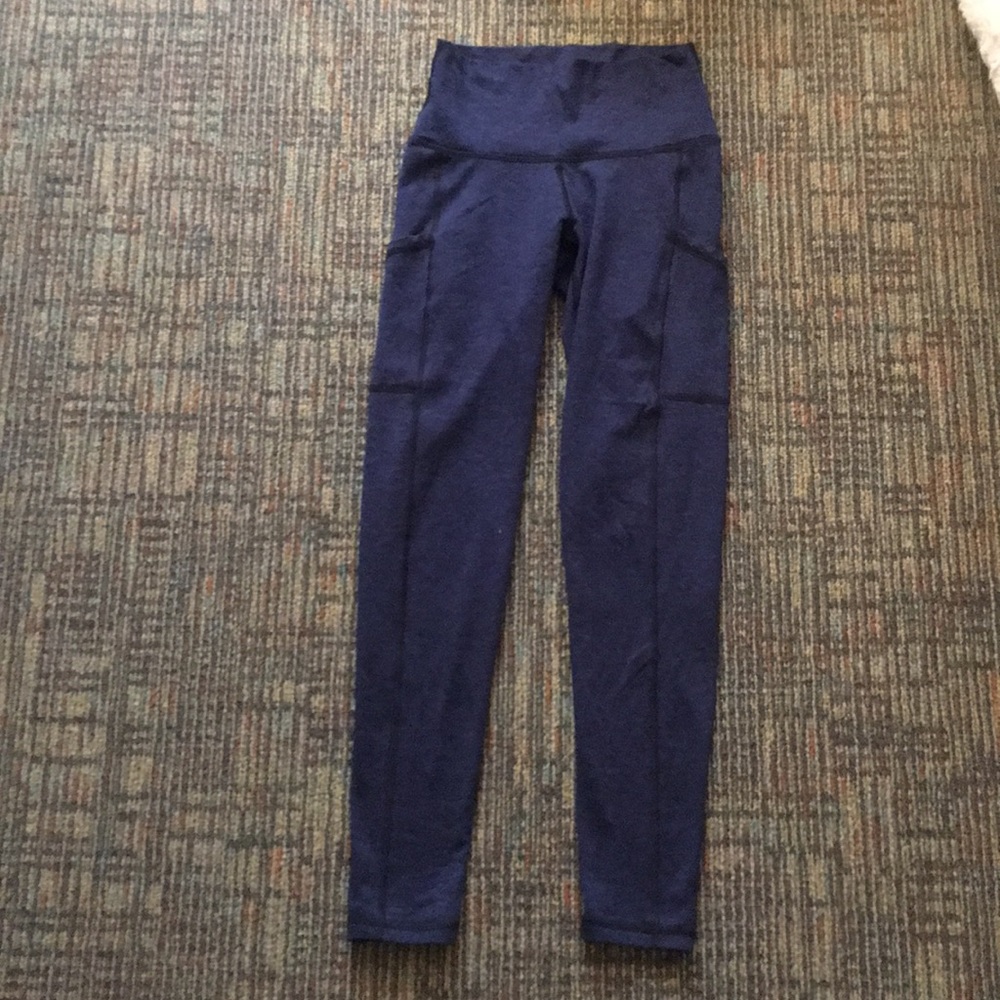 Navy blue leggings